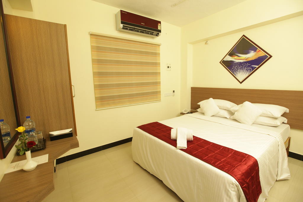 Aakash Inn Tiruvannamalai Ngoại thất bức ảnh