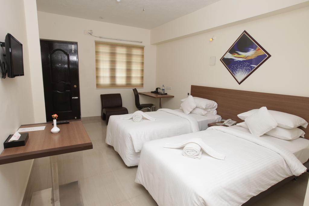 Aakash Inn Tiruvannamalai Ngoại thất bức ảnh